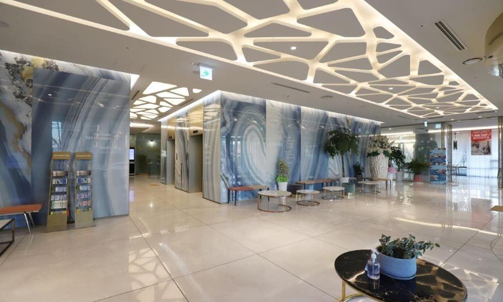 Chuncheon Eston Hotel Buitenkant foto
