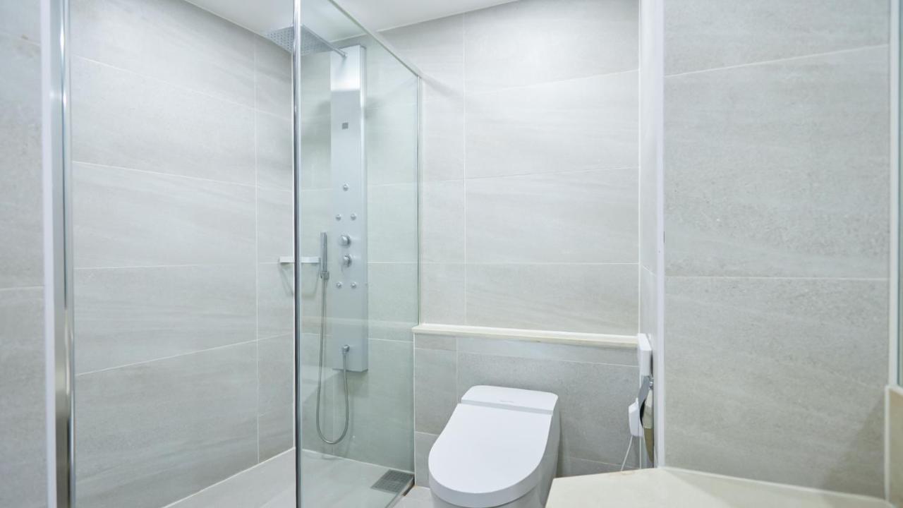 Chuncheon Eston Hotel Buitenkant foto