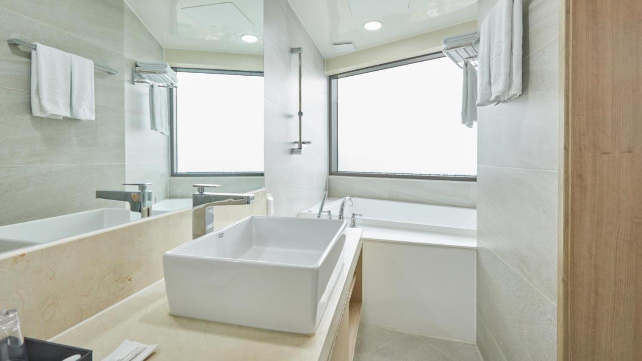 Chuncheon Eston Hotel Buitenkant foto